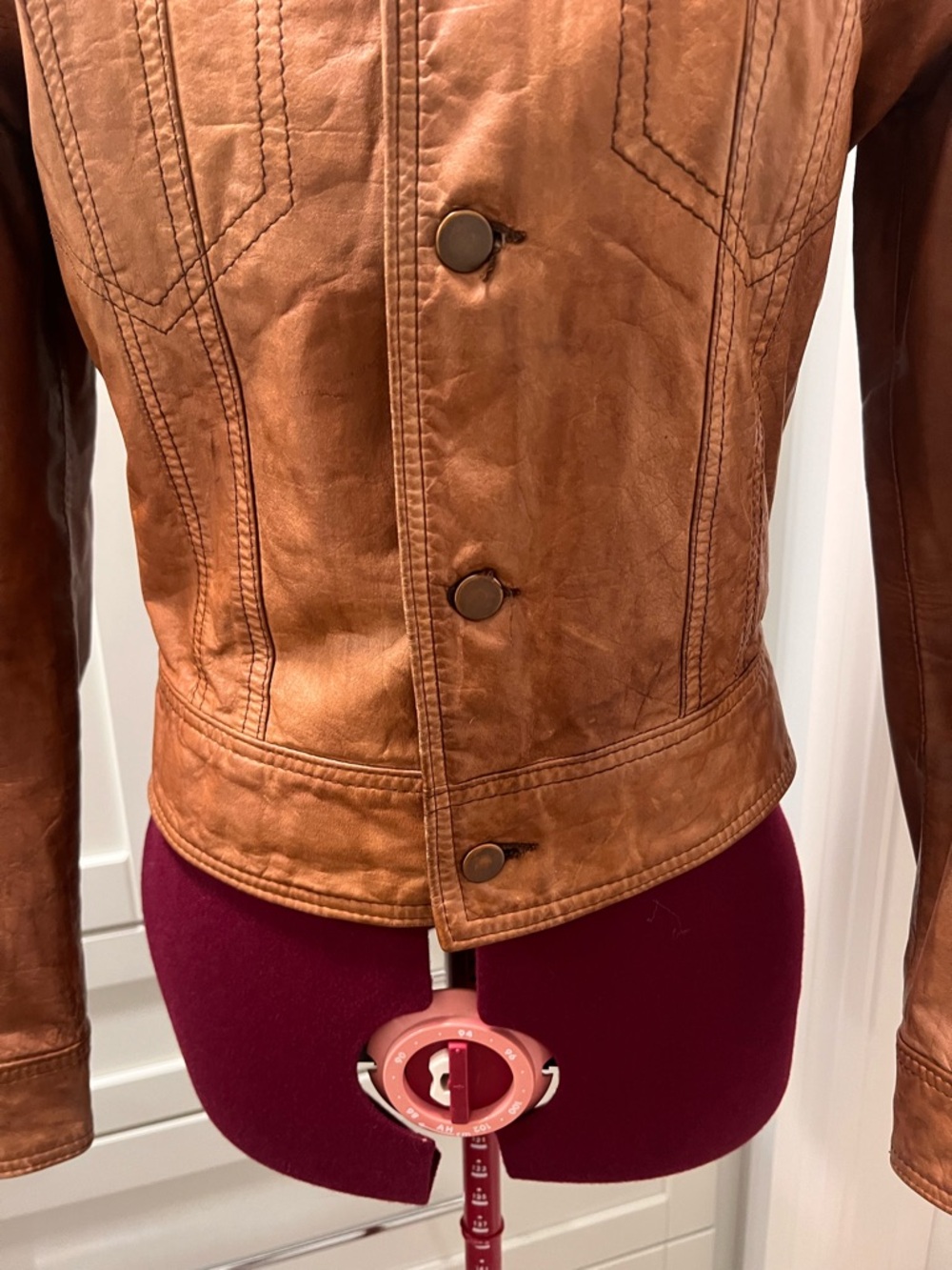 Vintage 1970s BLACK SHEEP 100% Genuine Leather Tailored Canada Moto Jacket Small - Picture 4 of 16